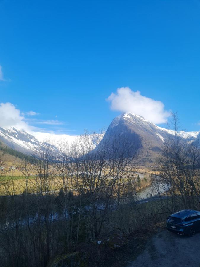 Apartamento Fjaerland Vateviksvegen 17 Boyum Exterior foto